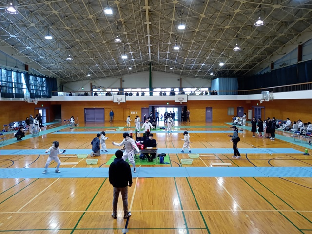 岡山市総合体育大会　兼　岡山県少年フェンシング大会